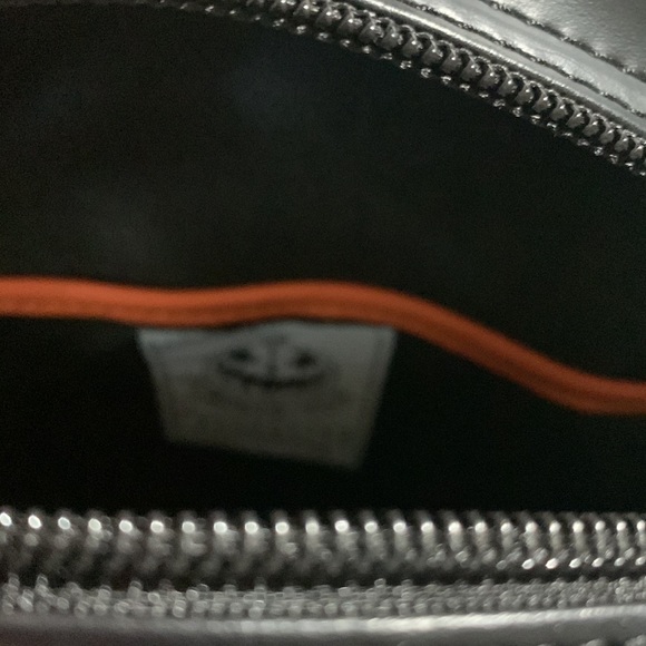 Love Pain and Stitches Pumpkin Cult Cat Face Bag - Picture 4 of 5